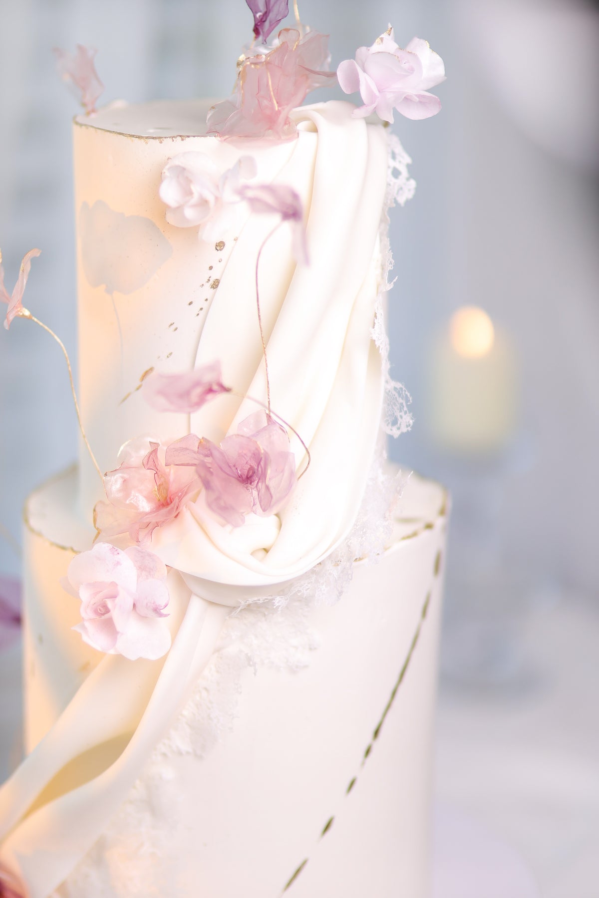 rice paper flowers tall two tiers cake