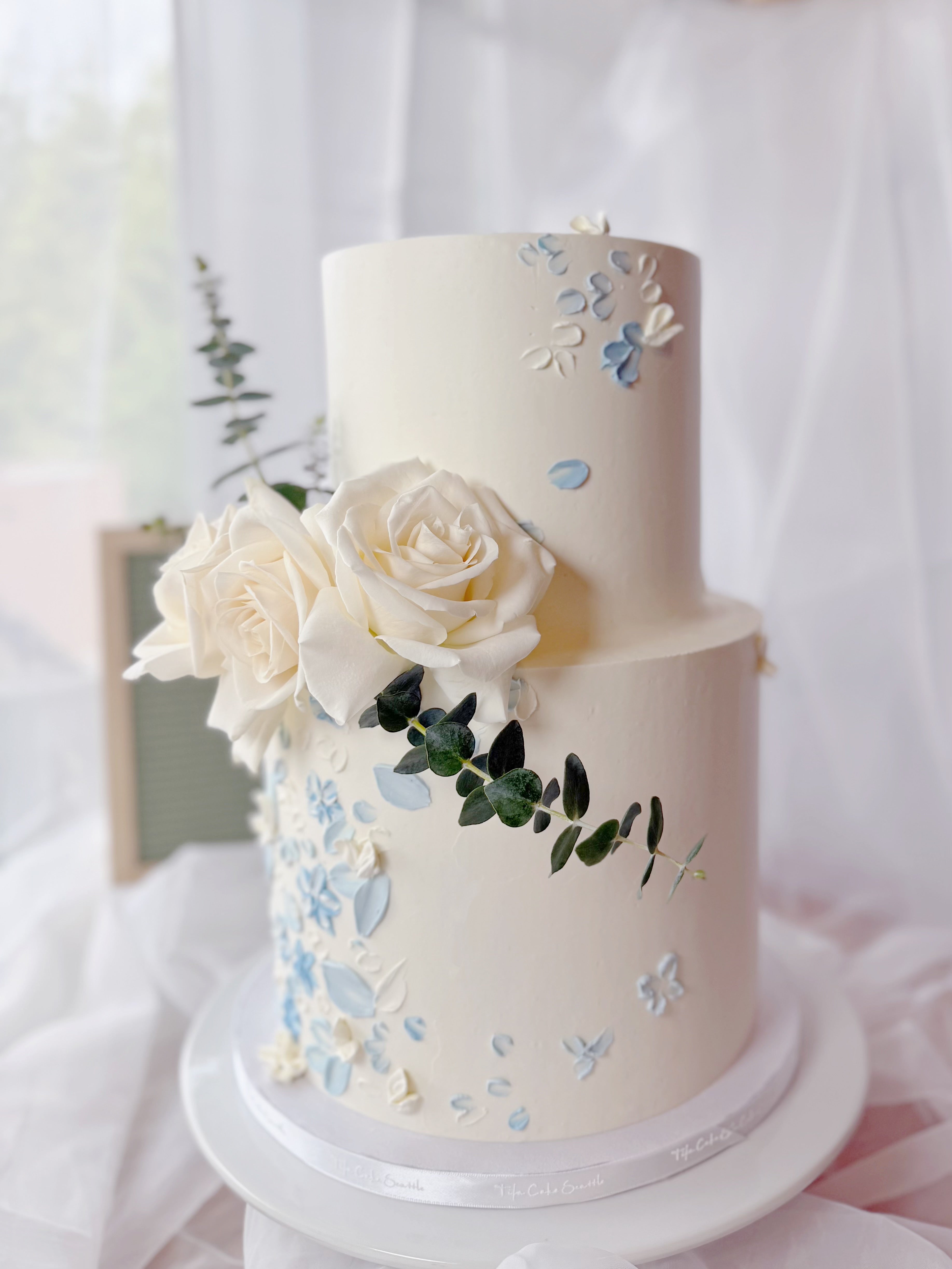 Classic floral wedding