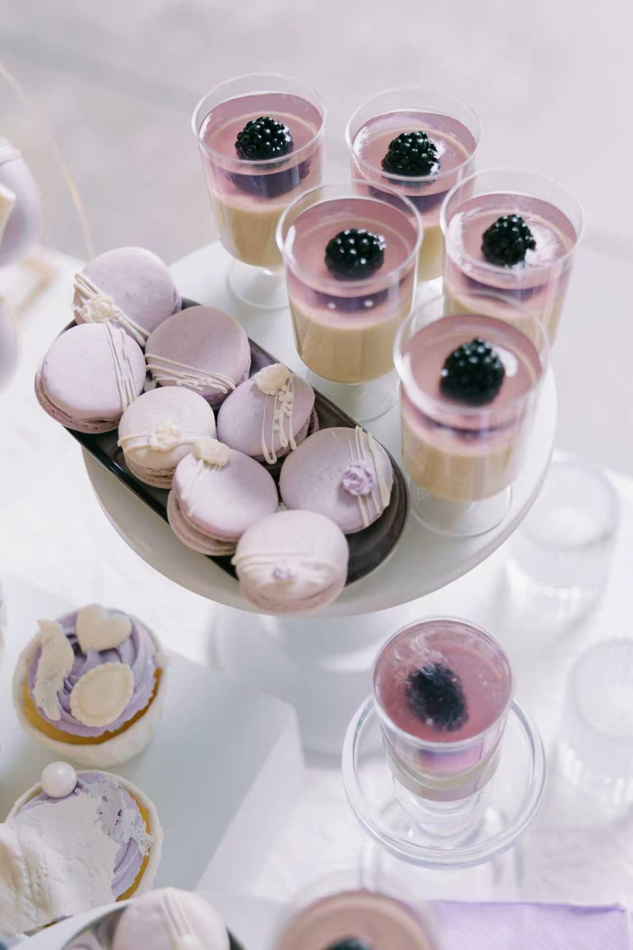 Purple sugar flower wedding