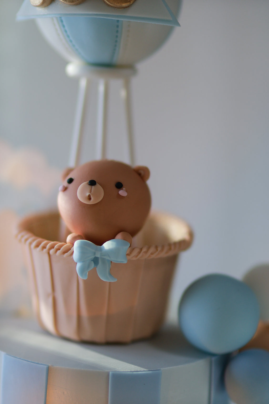 Dreamy bears