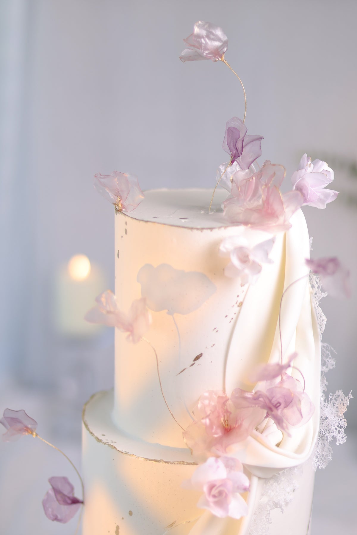rice paper flowers tall two tiers cake