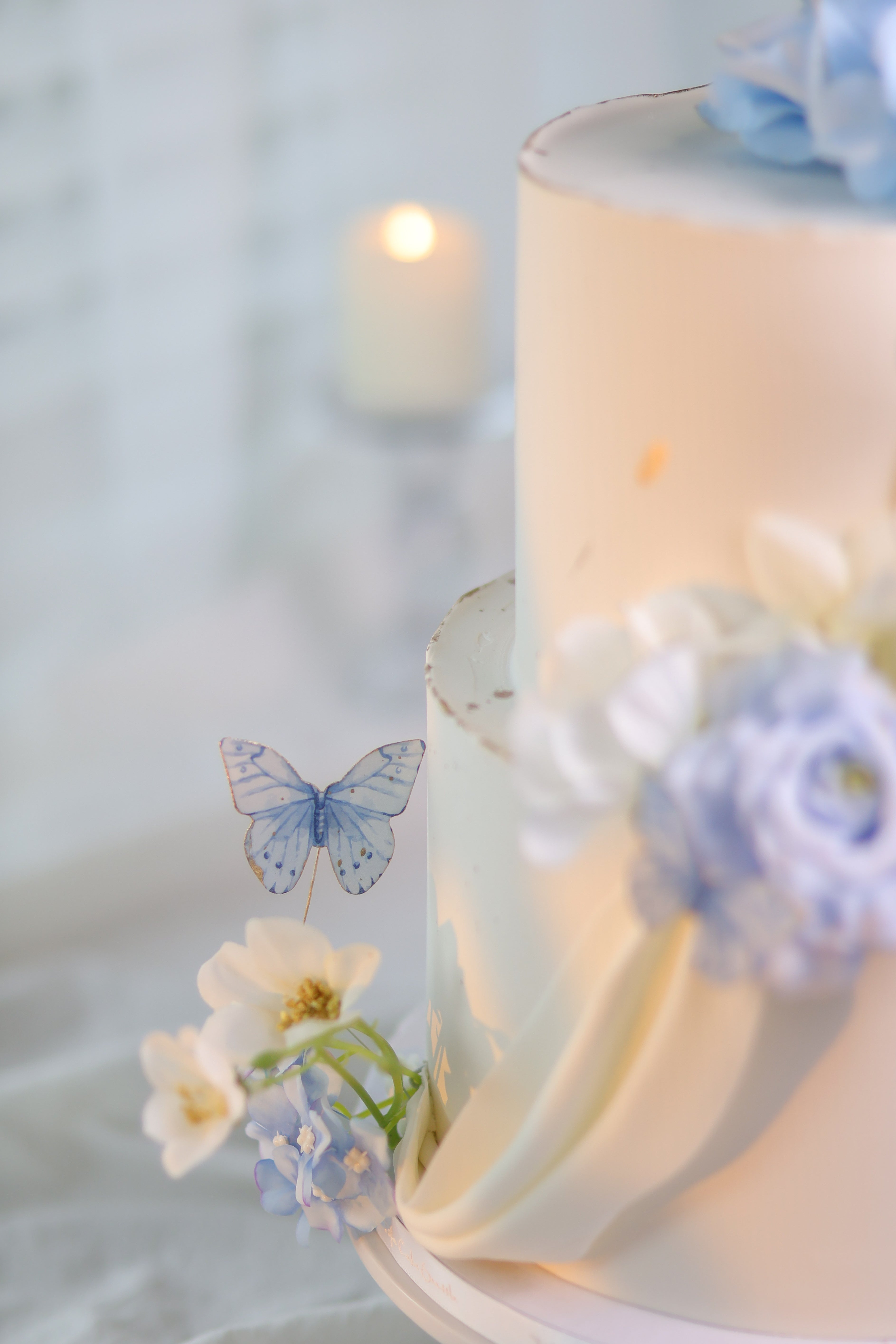 Blue wedding cake