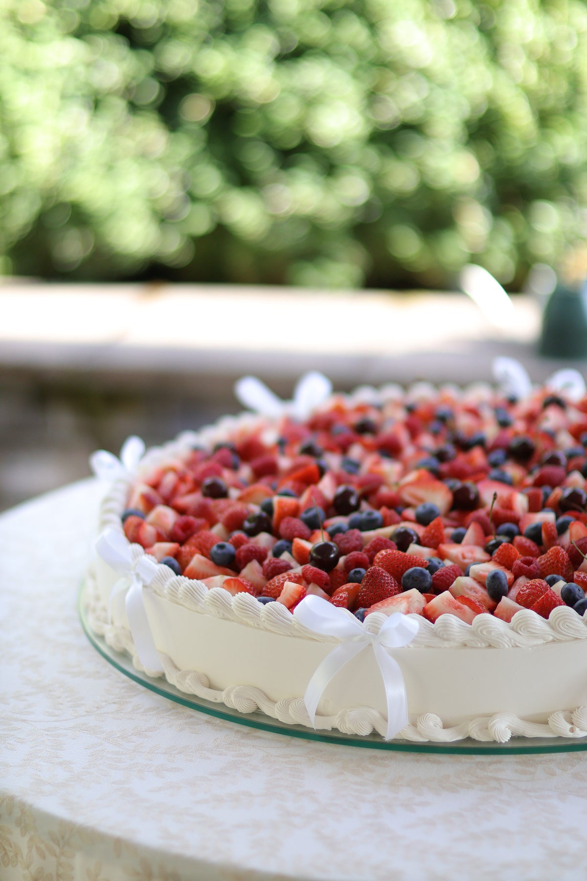 Table cake
