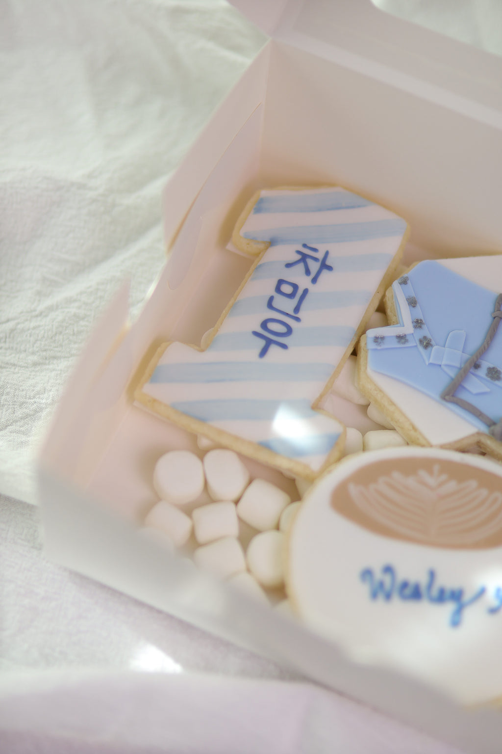 Cafe themed dohl cake and desserts