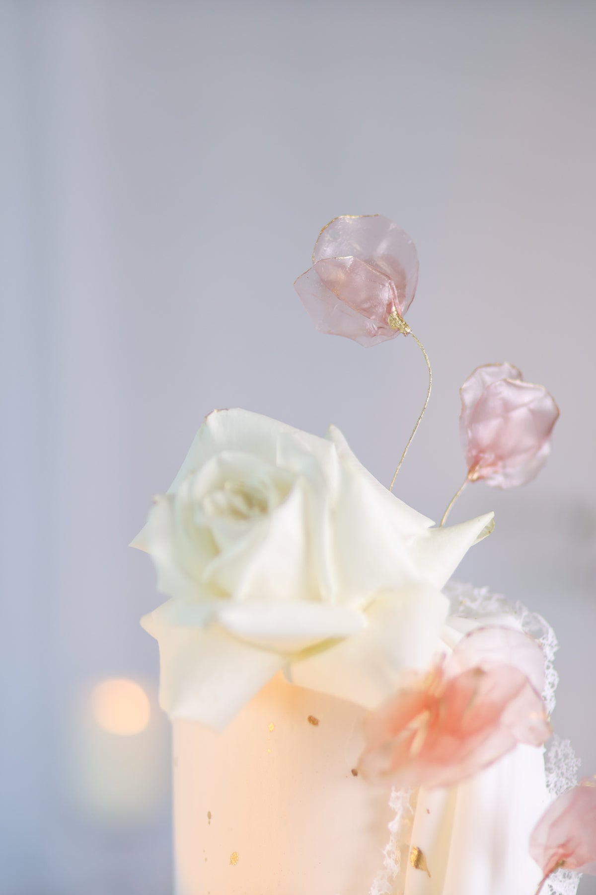 rice paper flowers tall two tiers cake