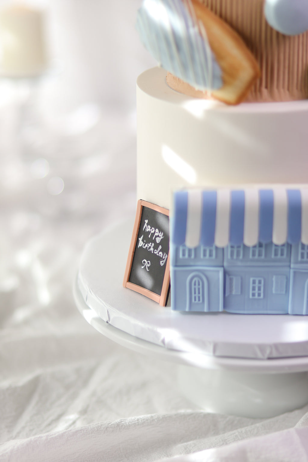 Cafe themed dohl cake and desserts