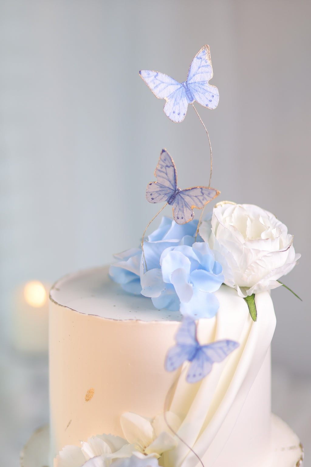 Blue wedding cake