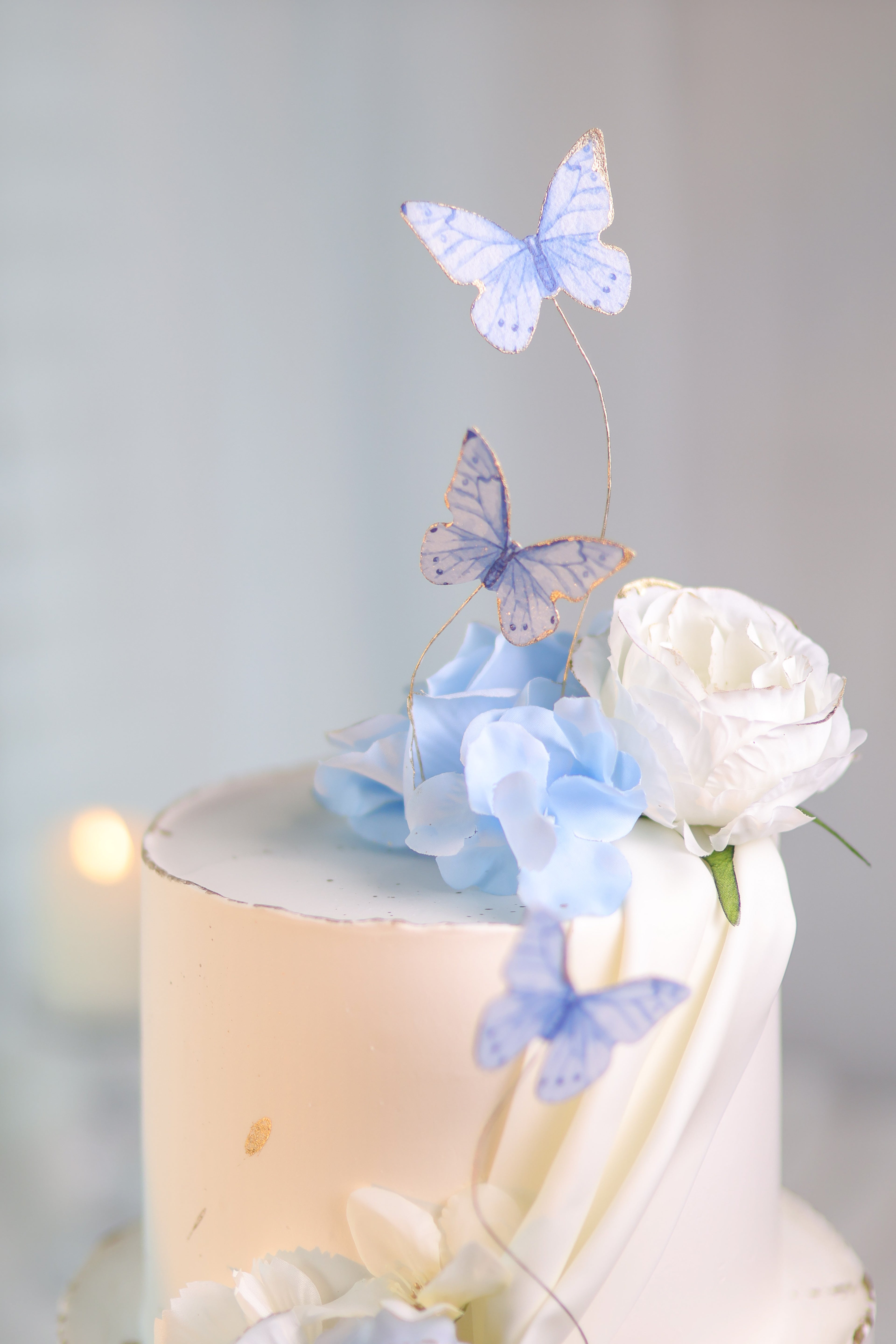 Blue wedding cake