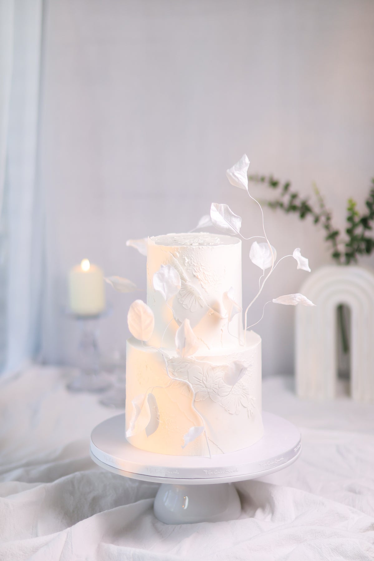 Wafer paper flower wedding cake