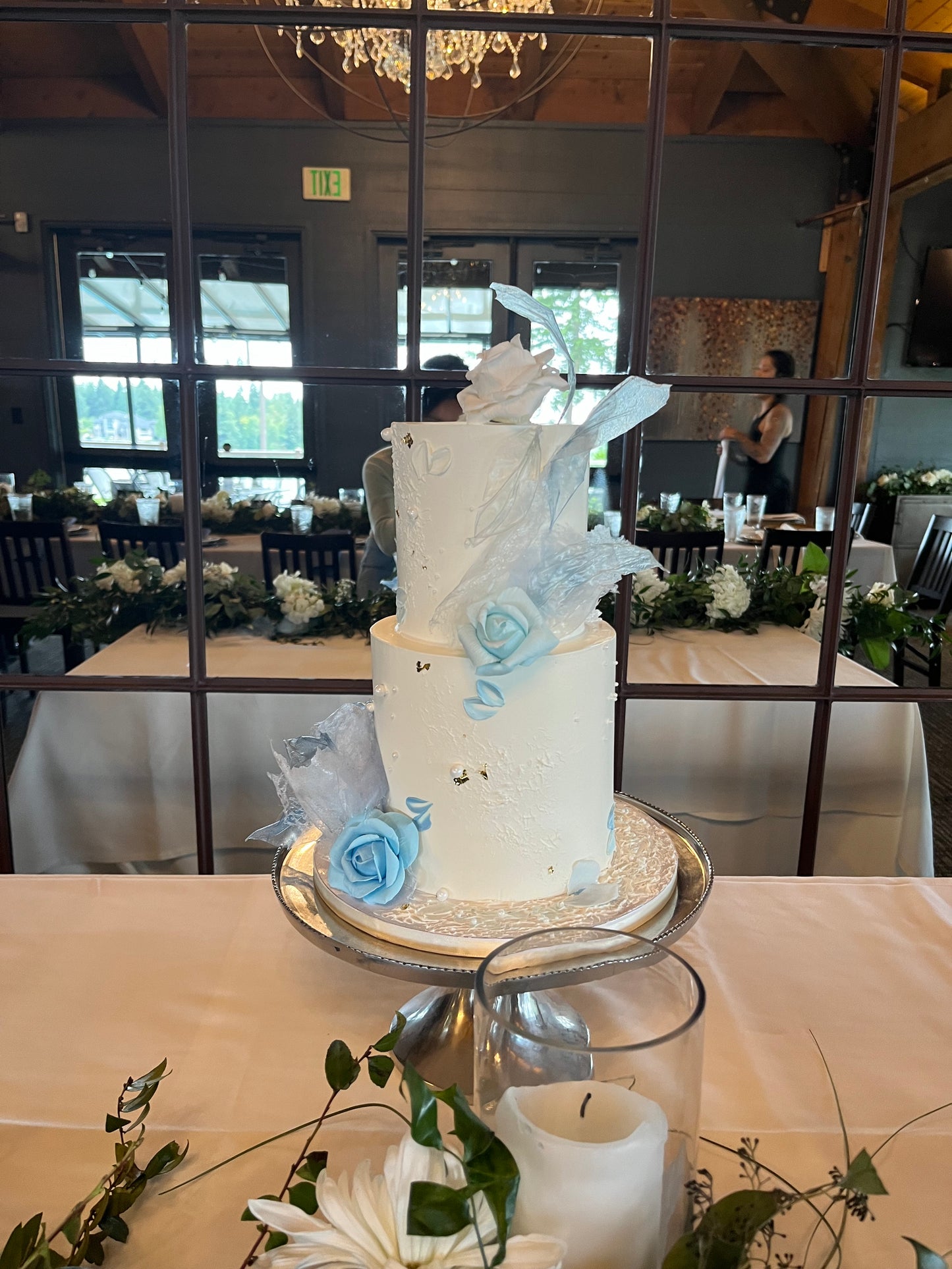 Blue wedding cake