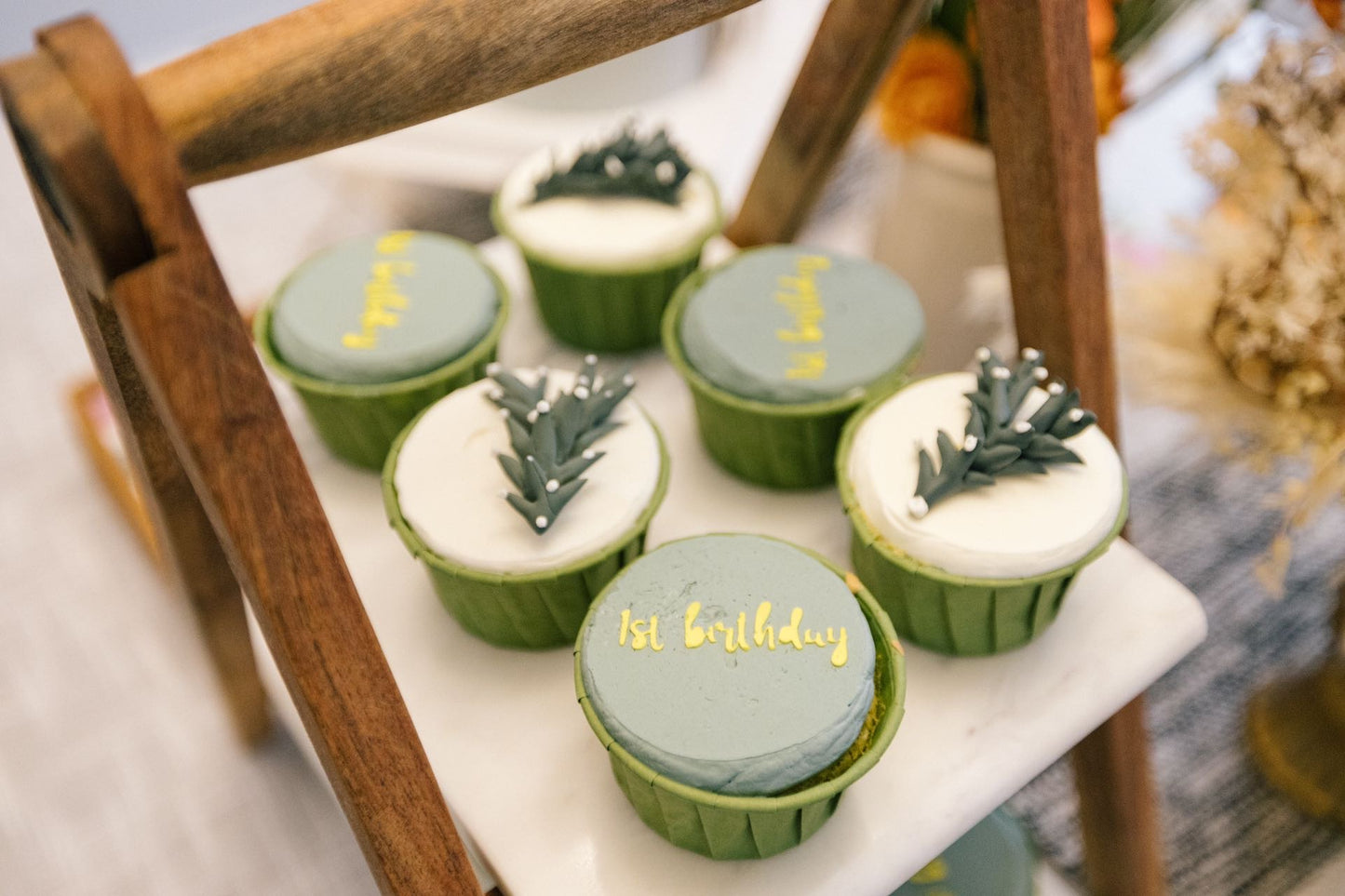 Christmas tree cupcake