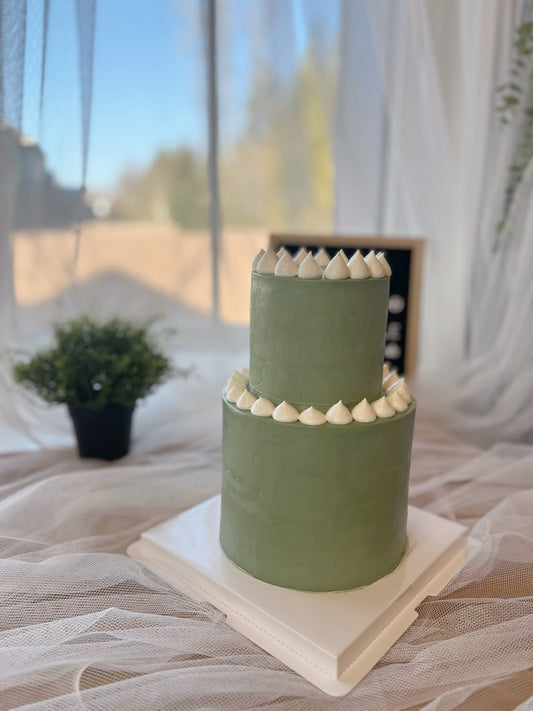 Simple green tier cake