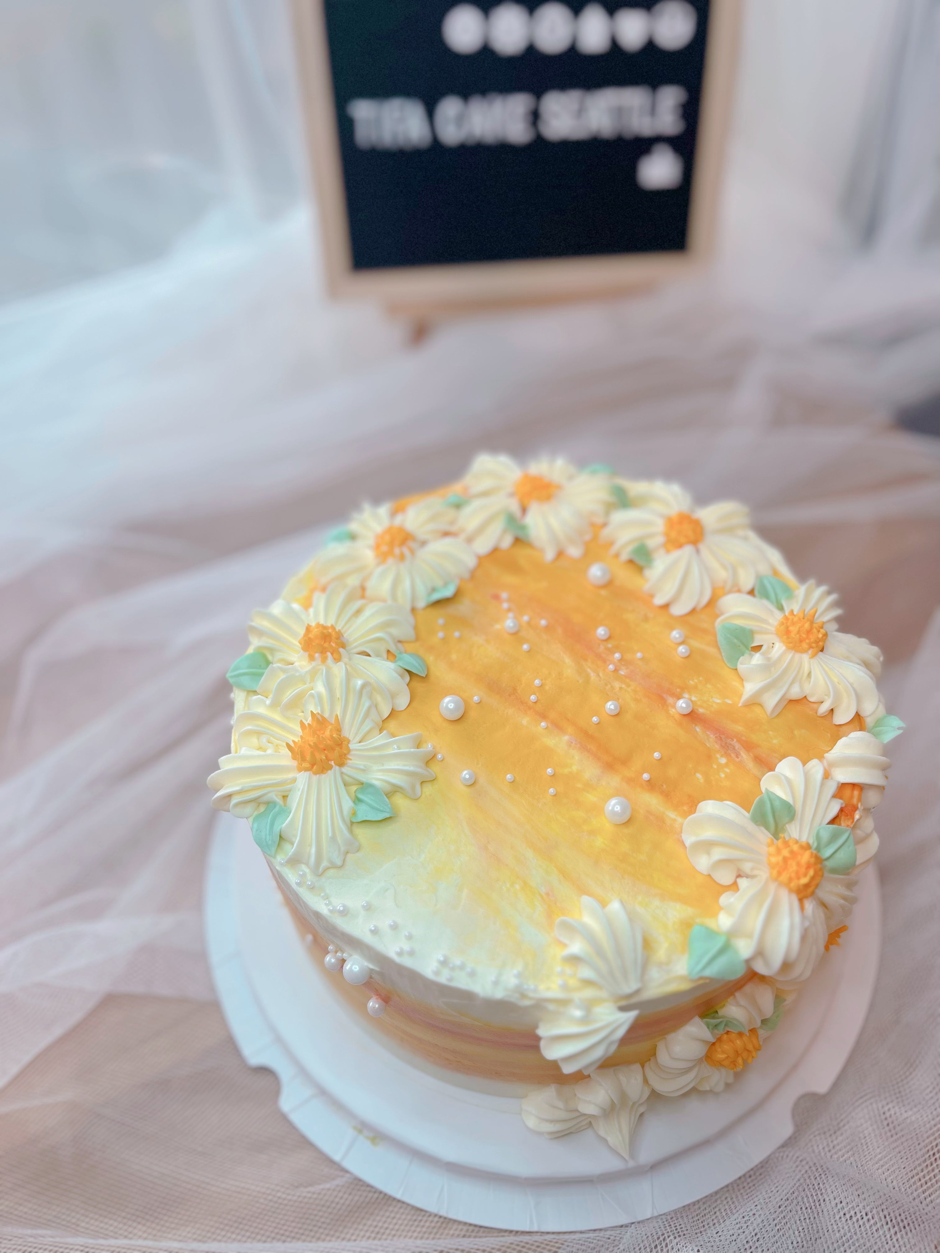 customized cakes
