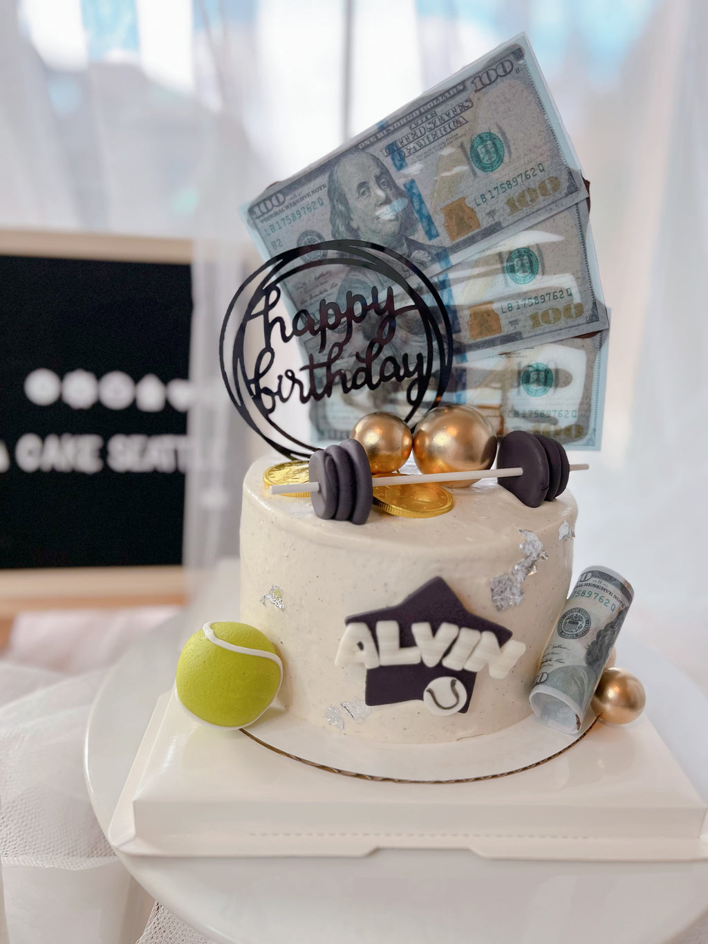 customized cakes