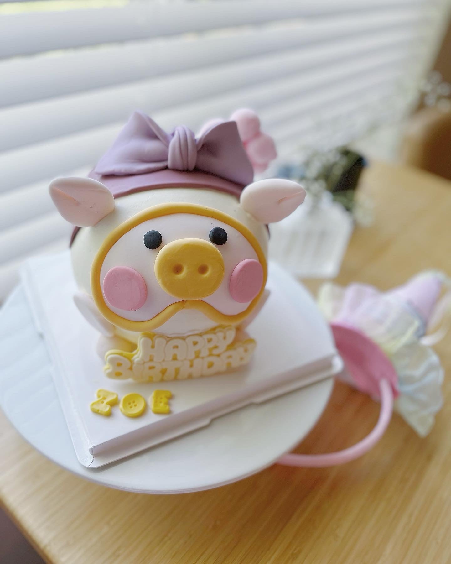 customized cakes